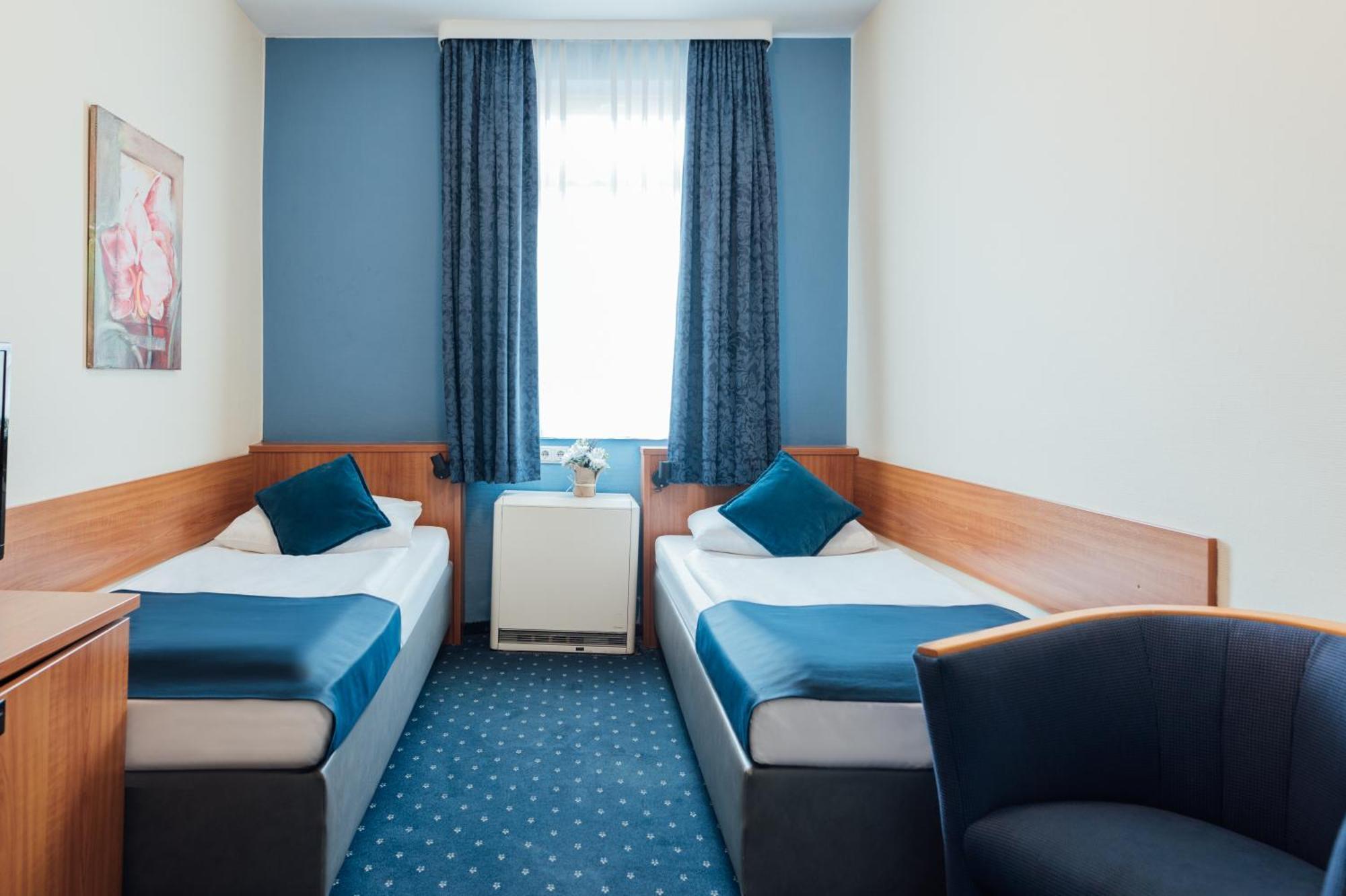 Hotel Commerz Hamburg Ngoại thất bức ảnh
